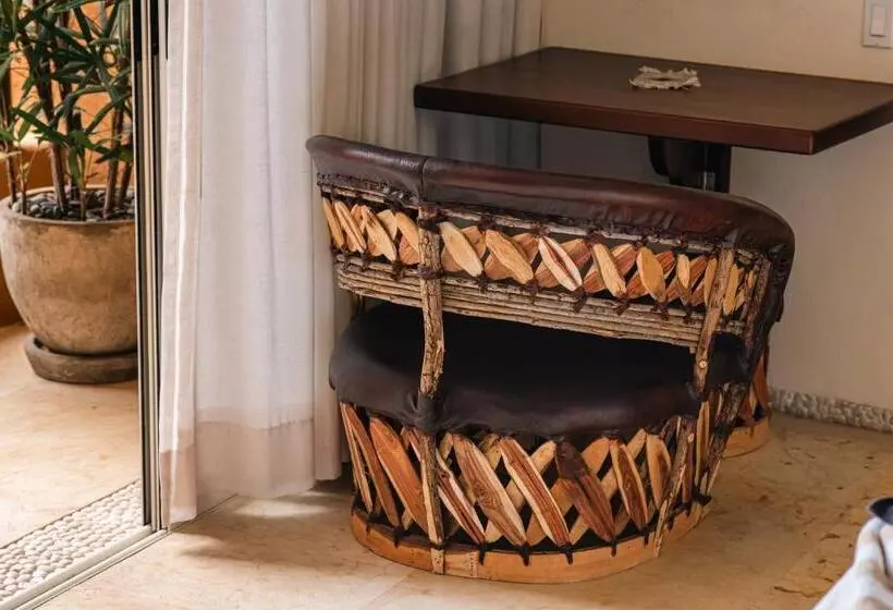 Armadillo Living Villas