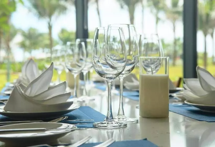 Bai Dai Resort Near Cam Ranh Airport