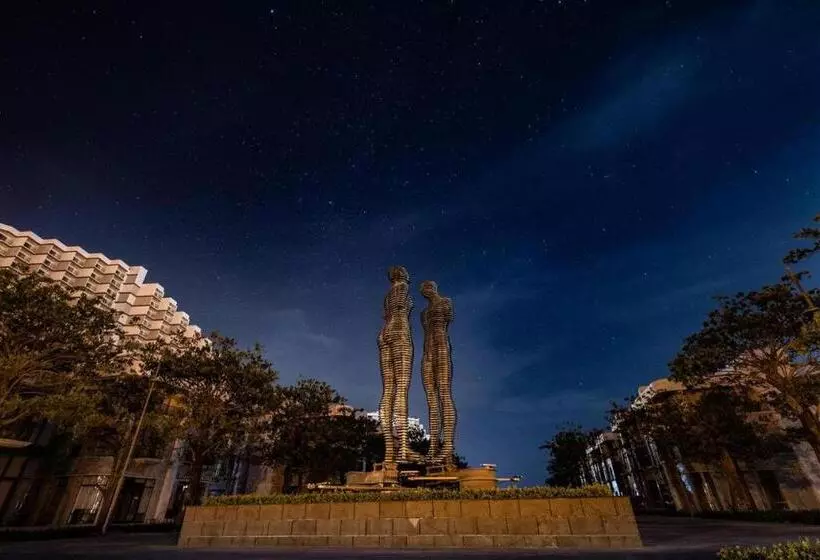 Bai Dai Resort Near Cam Ranh Airport