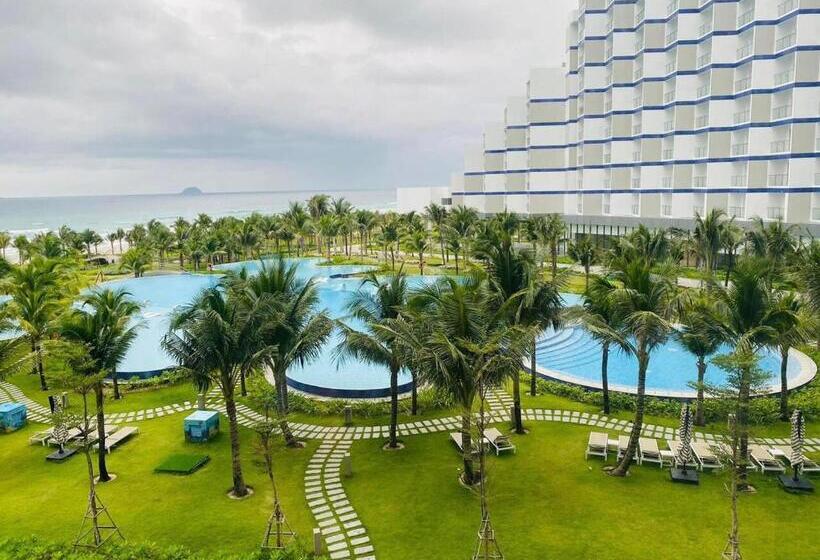 Bai Dai Resort Near Cam Ranh Airport