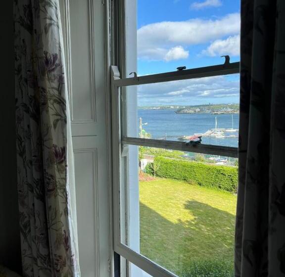 ベッドアンドブレックファースト Lynwood House