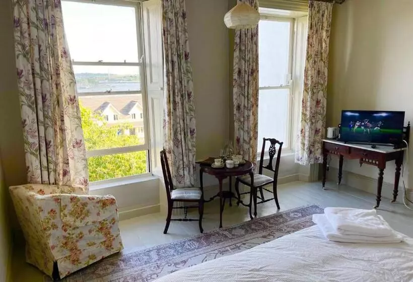 ベッドアンドブレックファースト Lynwood House