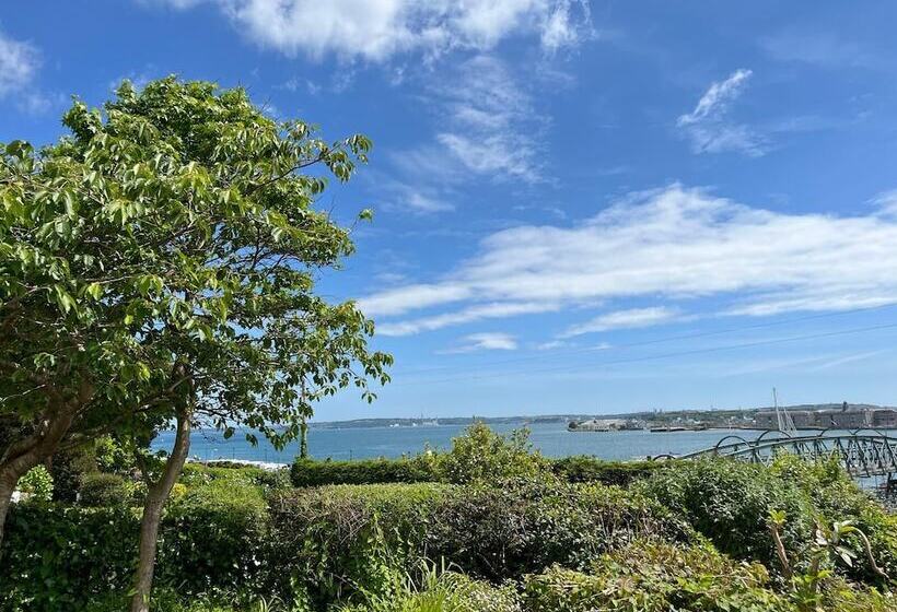 ベッドアンドブレックファースト Lynwood House