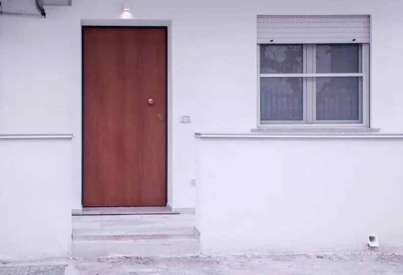 ベッドアンドブレックファースト Modern House Le Castella