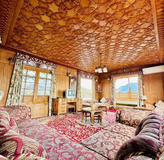 צימר Weather Houseboats