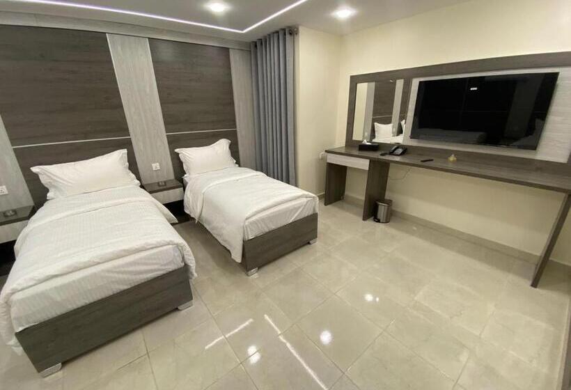 Golden Light Aqaba Hotel فندق جولدن لايت العقبة