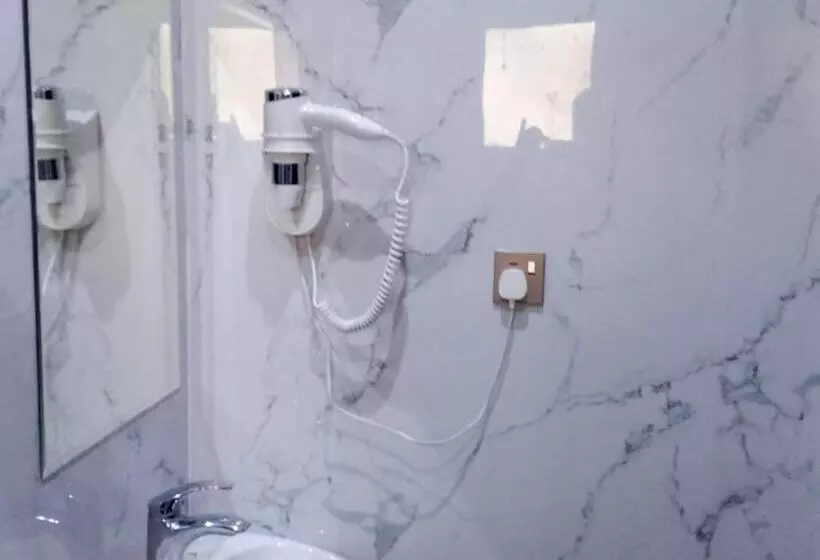 هتل اصيل الفاخره المخدومه