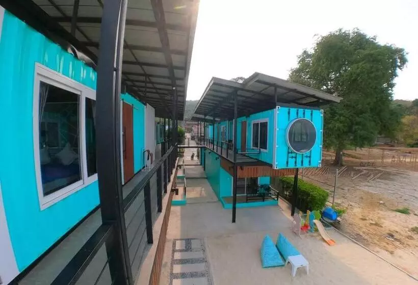 Hotelli C Smile Samed Resort