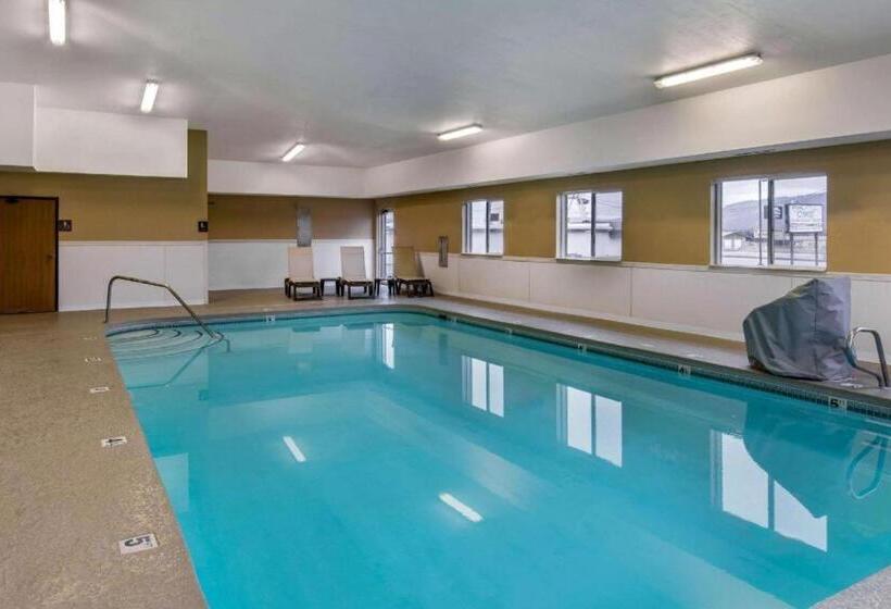 בית מלון כפרי Comfort Inn