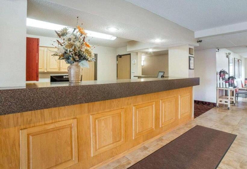 בית מלון כפרי Comfort Inn