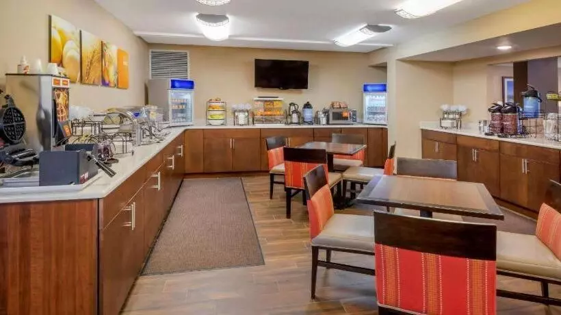 ホテル Comfort Inn