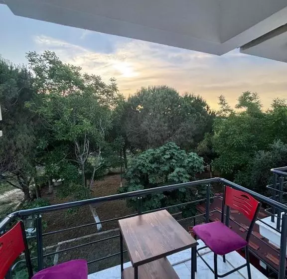 Hotelli Helios Pansiyon