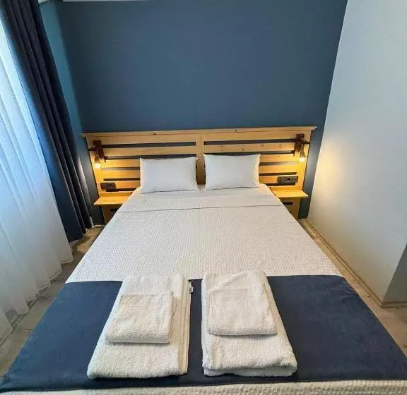 Hotelli Helios Pansiyon