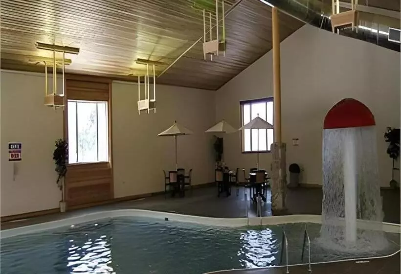 ホテル Holiday Inn Express Munising Lakeview