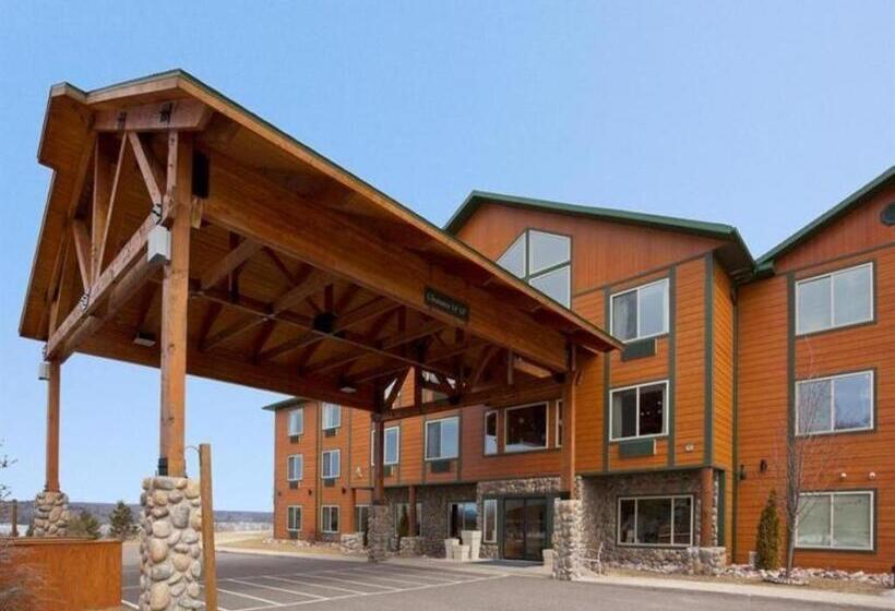 فندق Holiday Inn Express Munising Lakeview