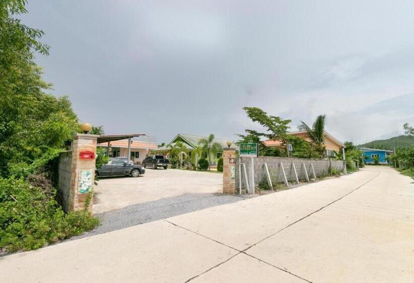 Szálloda Oyo 949 Sansuk Resort Paknampran