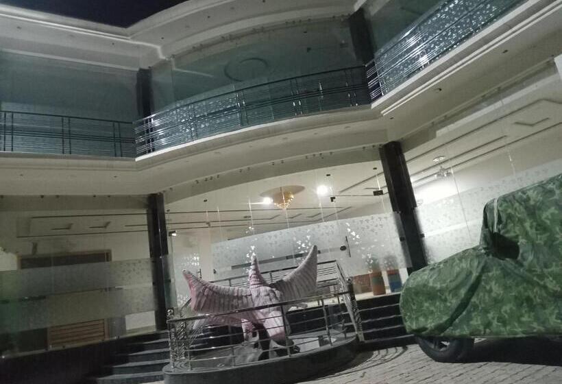 בית מלון כפרי Shyamal Resort