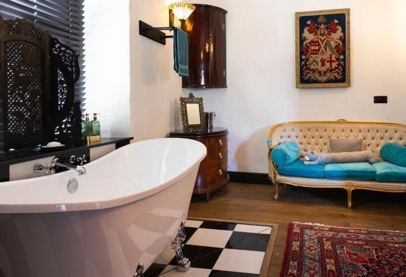 ホテル The Kings Arms