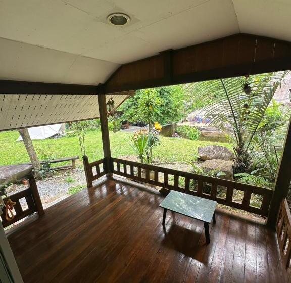 Пансион ท่าเเพรีสอร์ท