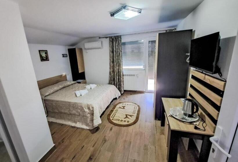 پانسیون Casa Livia