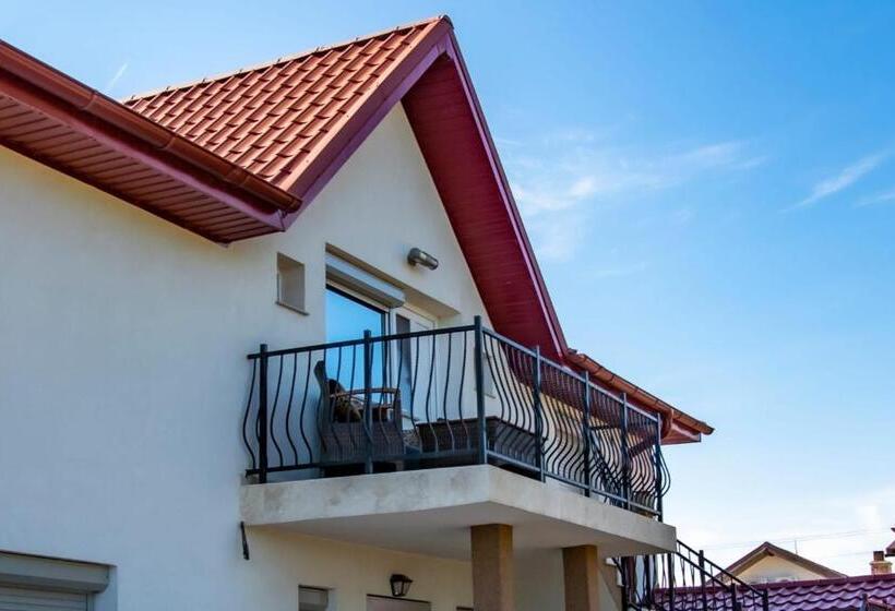 پانسیون Casa Livia