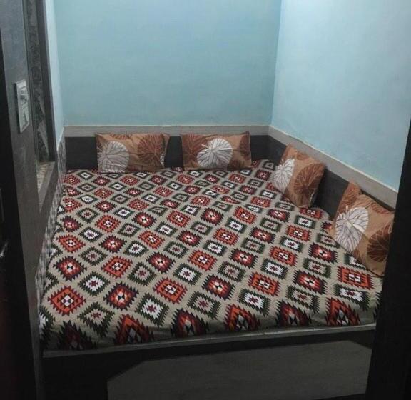 پانسیون Kaushal Palace