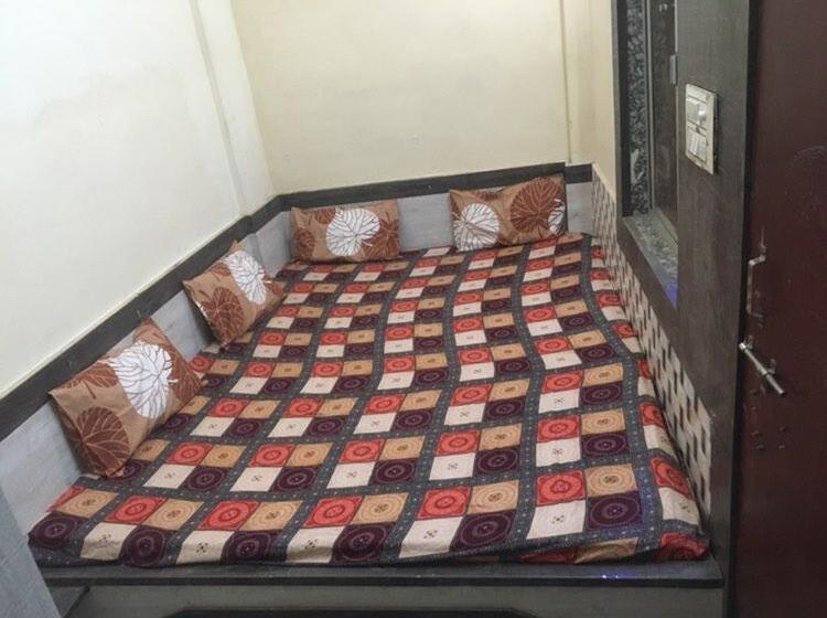 پانسیون Kaushal Palace