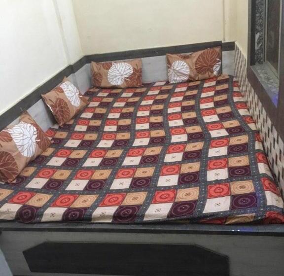 پانسیون Kaushal Palace