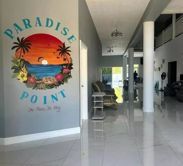 پانسیون Paradise Point Company Limited