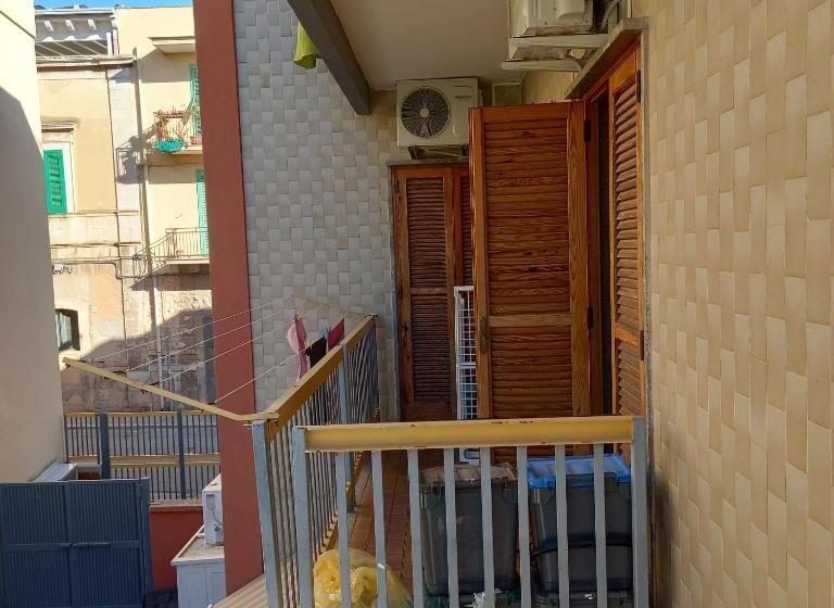 بنسيون Uriel 4