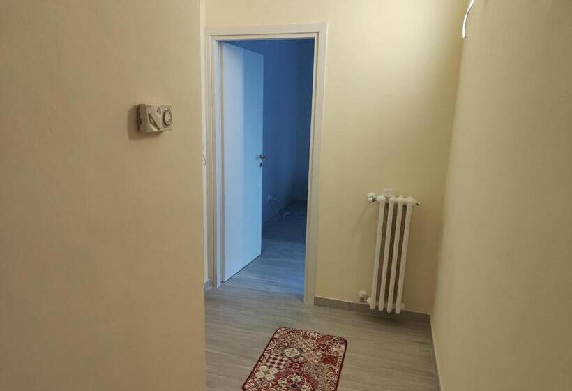 بنسيون Uriel 4