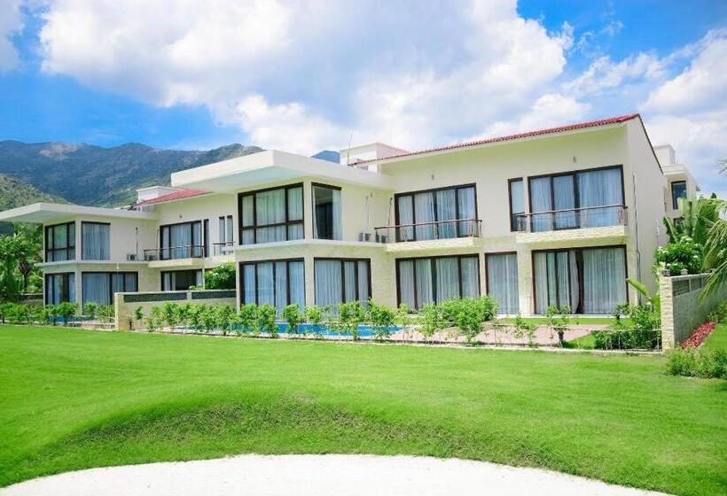 استراحتگاه Diamond Bay Golf And Villas