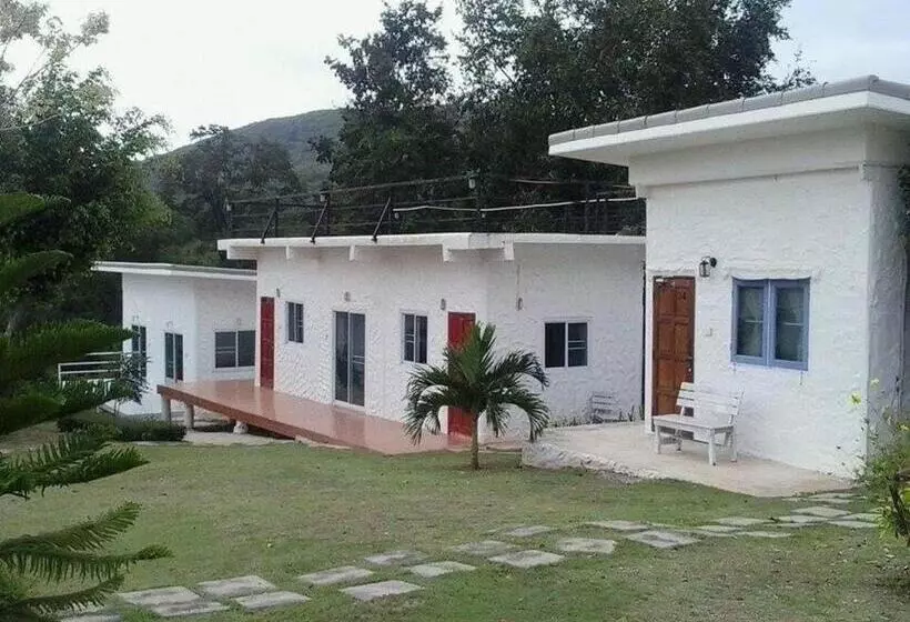 White Rock Resort Pakchong