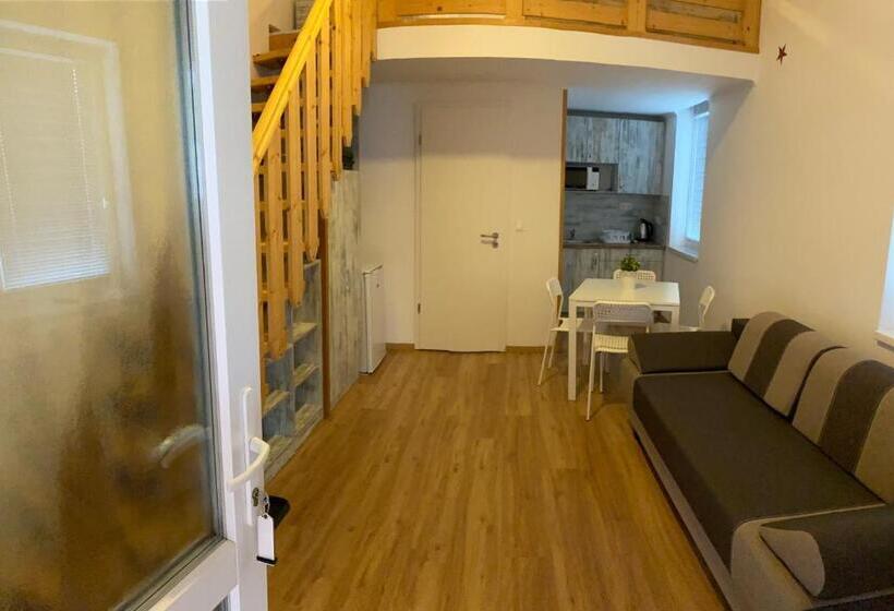 Bed and Breakfast Csa Li Apartmanház