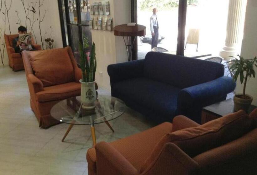 Fersal Hotel Annapolis, Cubao