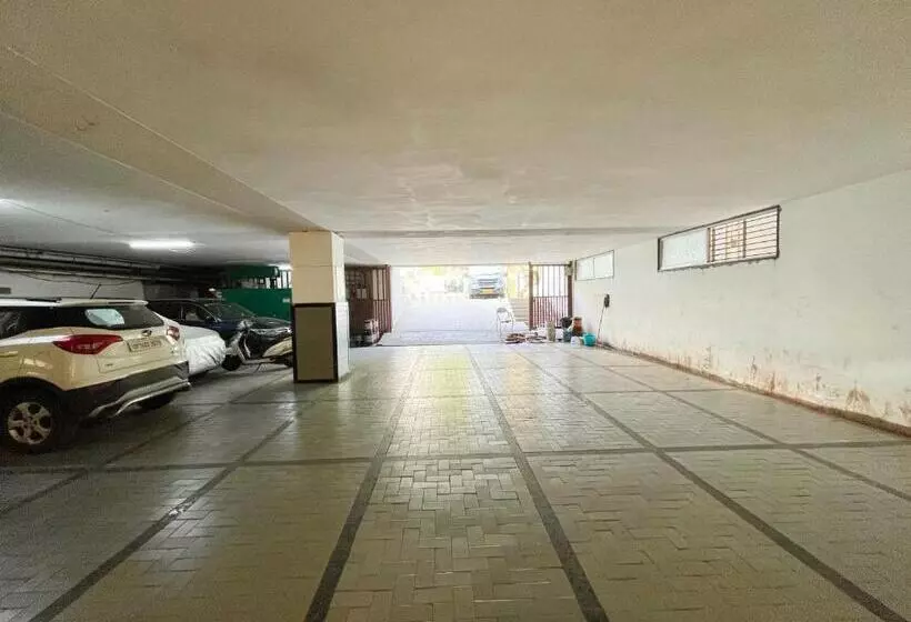 Govindam Inn ! Ujjain Fully Air Conditioned Hotel At Prime Location With Parking Availability, Near