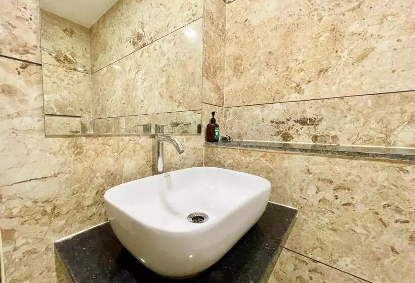 Govindam Inn ! Ujjain Fully Air Conditioned Hotel At Prime Location With Parking Availability, Near