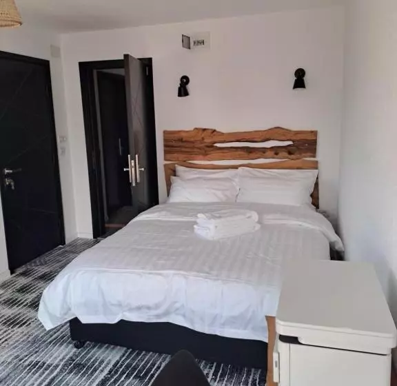 ホテル Borderline Accomodation