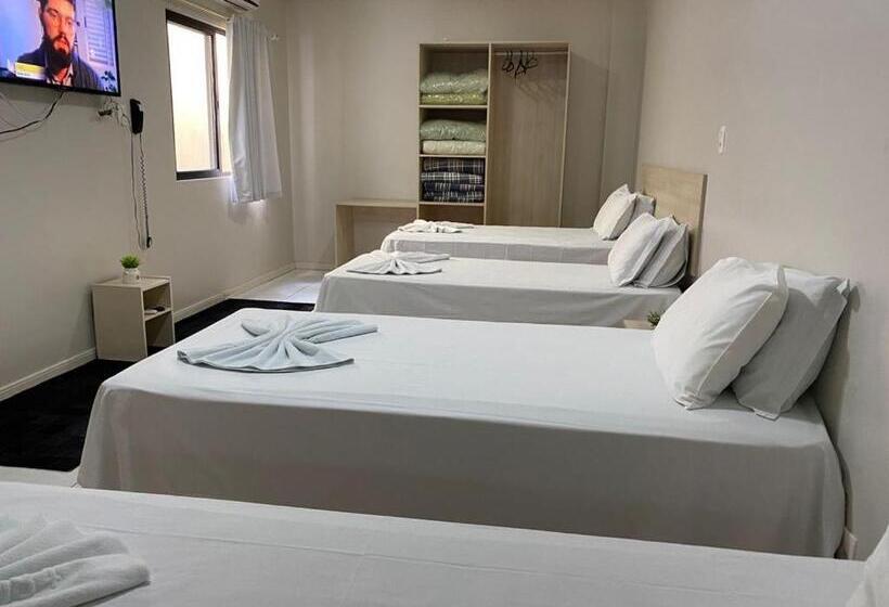 فندق Carmel Palace