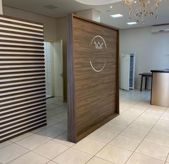 فندق Carmel Palace