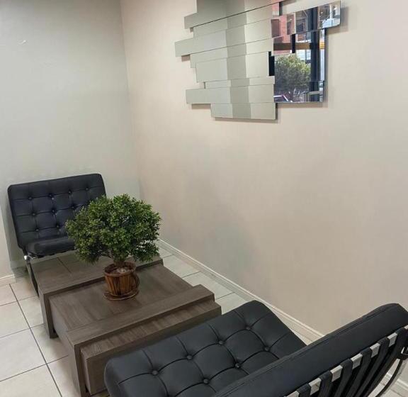 فندق Carmel Palace