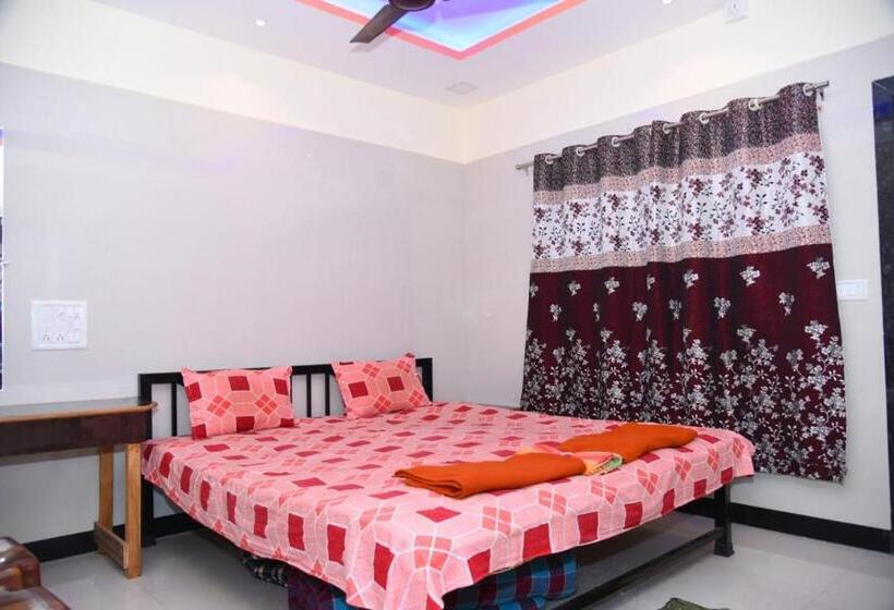 Отель Gajanan Resort