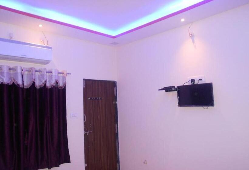 Отель Gajanan Resort