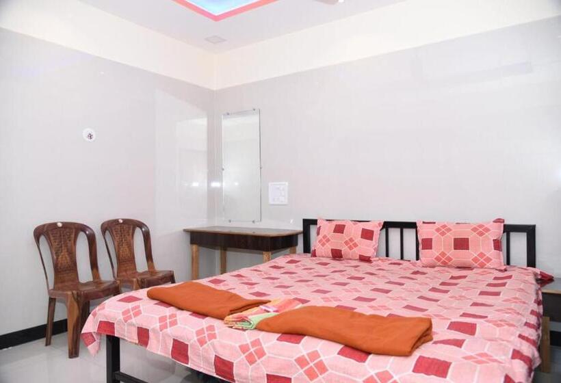 Отель Gajanan Resort