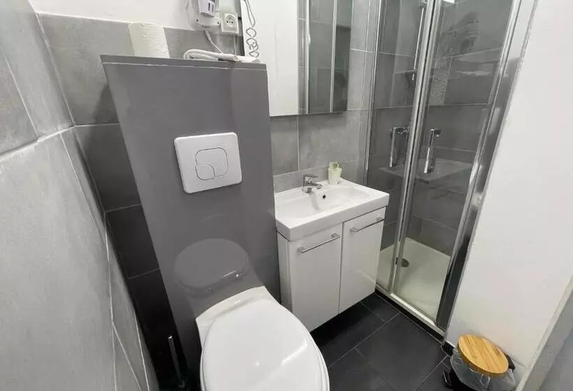 Hotelli Hôtel Les Trois Lys