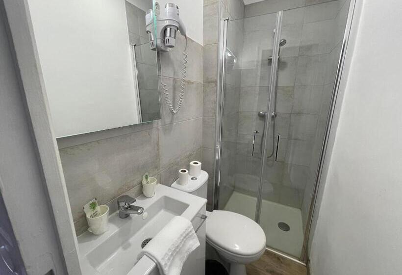 בית מלון כפרי Hôtel Les Trois Lys