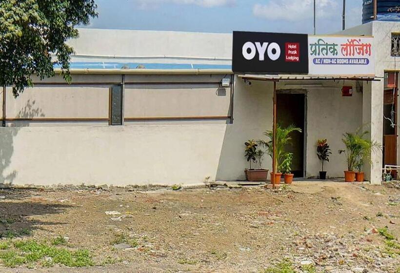 Отель Oyo Pratik Lodging