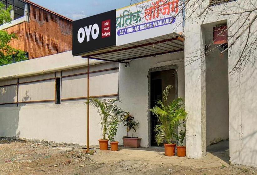 Отель Oyo Pratik Lodging