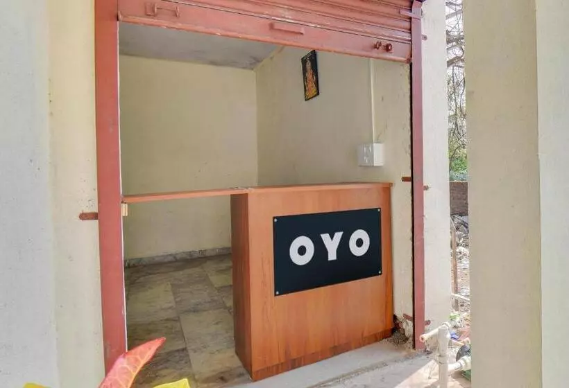 Hotelli Oyo Pratik Lodging