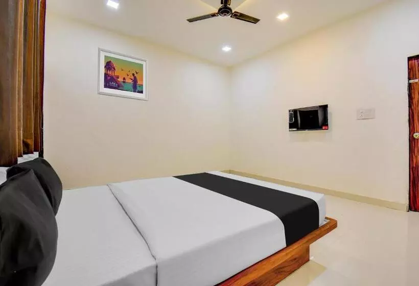 Hotelli Oyo Pratik Lodging